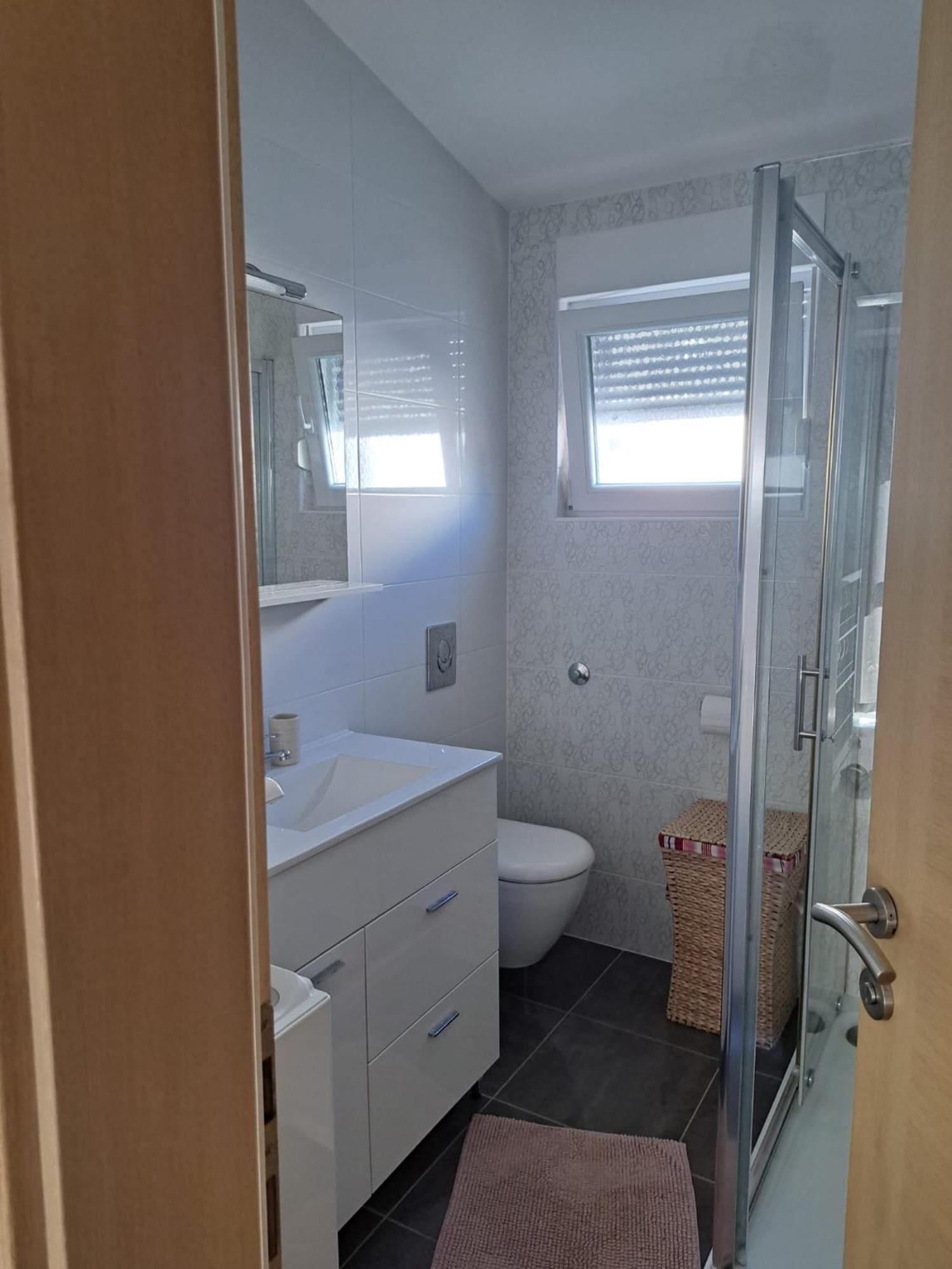 Apartman Lozancic Vir Exterior foto